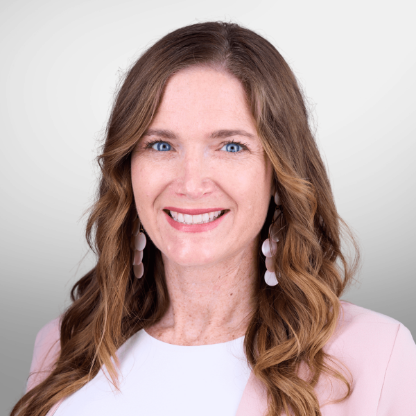 Kristi Palmer Headshot