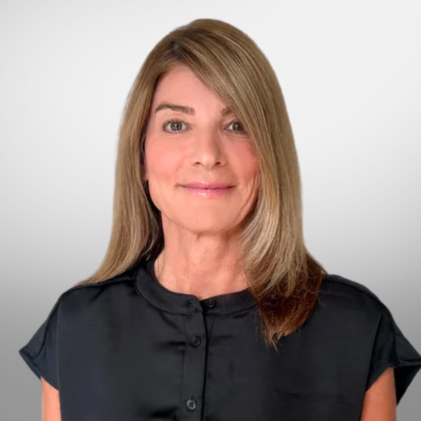 Jennifer Clooten Headshot